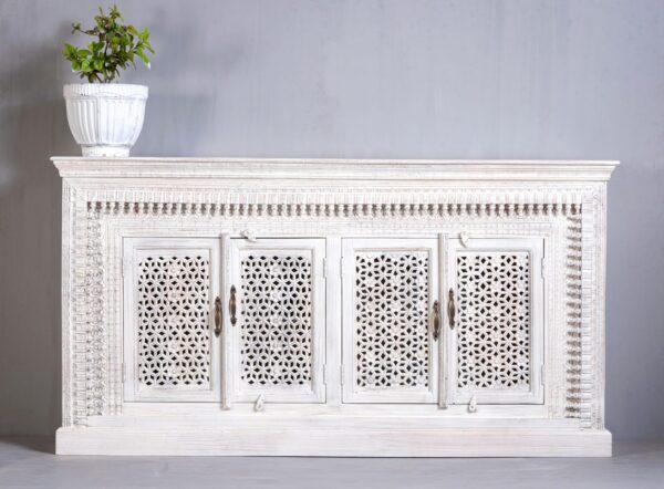 TRADITIONAL CARVED SIDEBOARD (FOUR DOOR)
