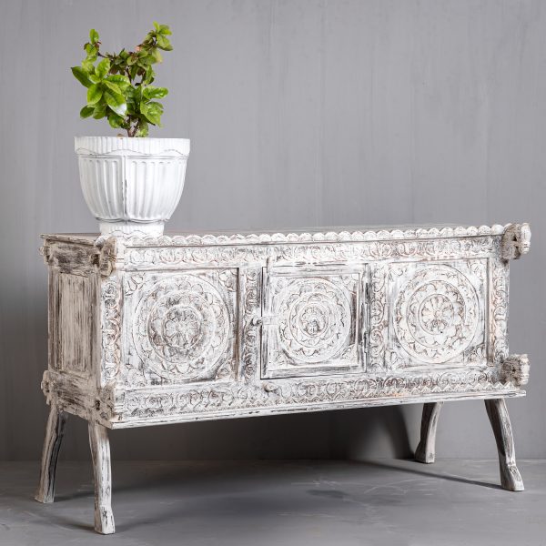 ANTIQUE DOWRY CHEST Chisel and Log