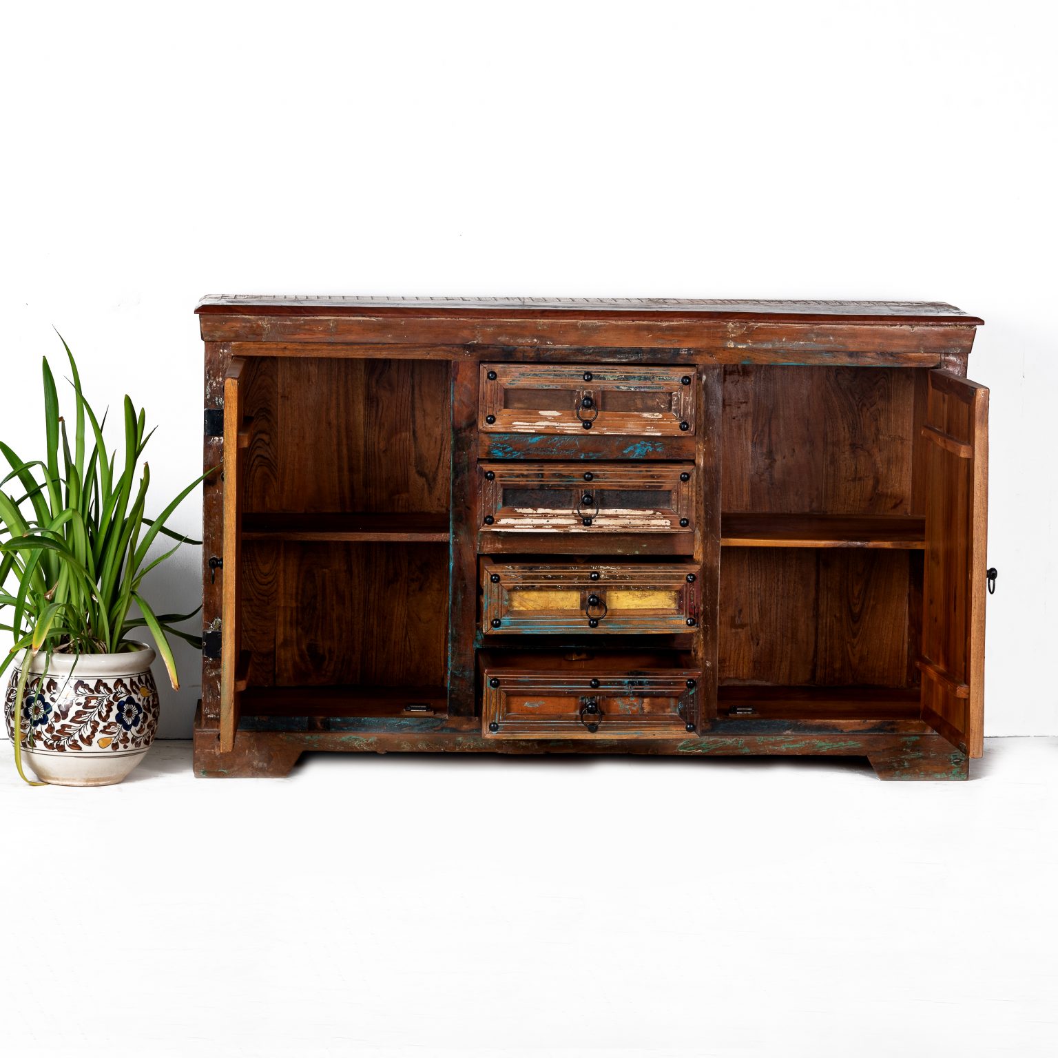 Industrial Design Sideboard - Chisel and Log
